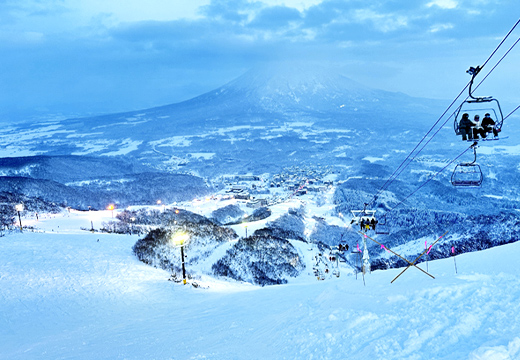 羊蹄山の雪景色